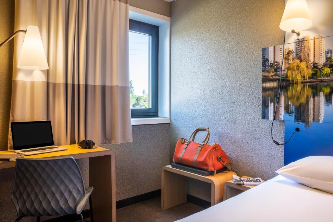 Ibis Paris Creteil Hotel Exterior foto